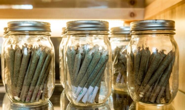 jars of pre rolls